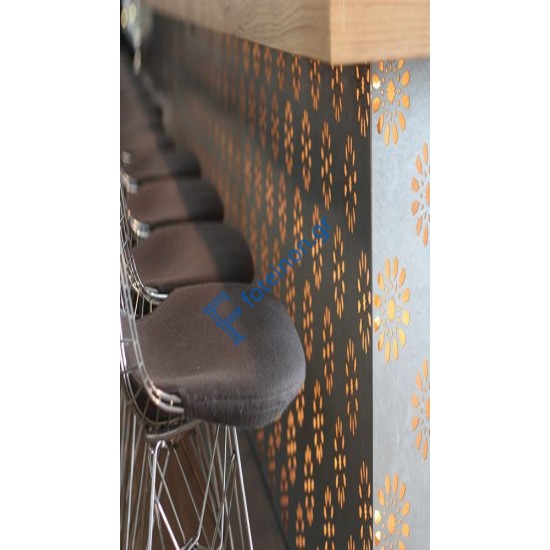 Διακόσμηση εσωτερικών χώρων με διαμορφωμένη μαύρη λαμαρίνα (τιμή τ.μ)