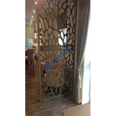 Διακόσμηση εσωτερικών χώρων με διαμορφωμένη μαύρη λαμαρίνα (τιμή τ.μ)