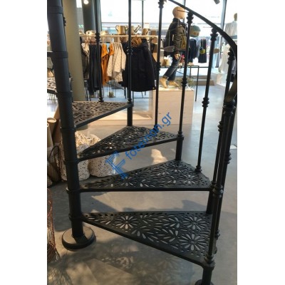 Σκάλες διαμορφωμένες με μαύρη λαμαρίνα (τιμή τ.μ)