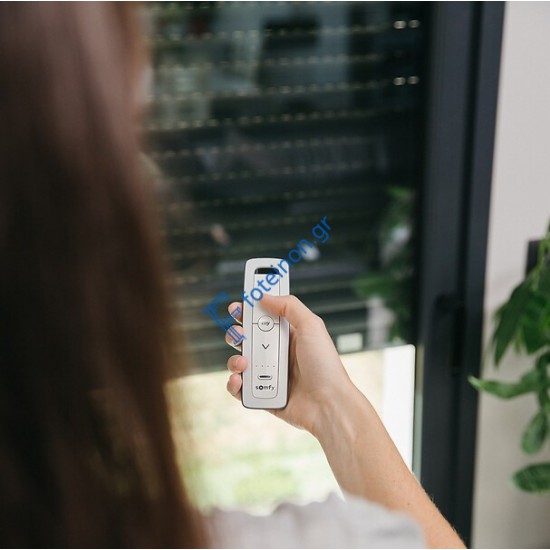 Τηλεχειριζόμενος διακόπτης 5 καναλιών (για 5 μοτέρ ή γκρουπ από μοτέρ) με κουμπιά εντολής Somfy Situo 5 Rts Pure II 1870495