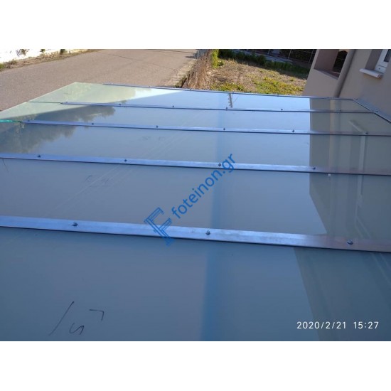 Προφίλ πολυκαρβονικού σε χρώμα λευκό 9016 M4297